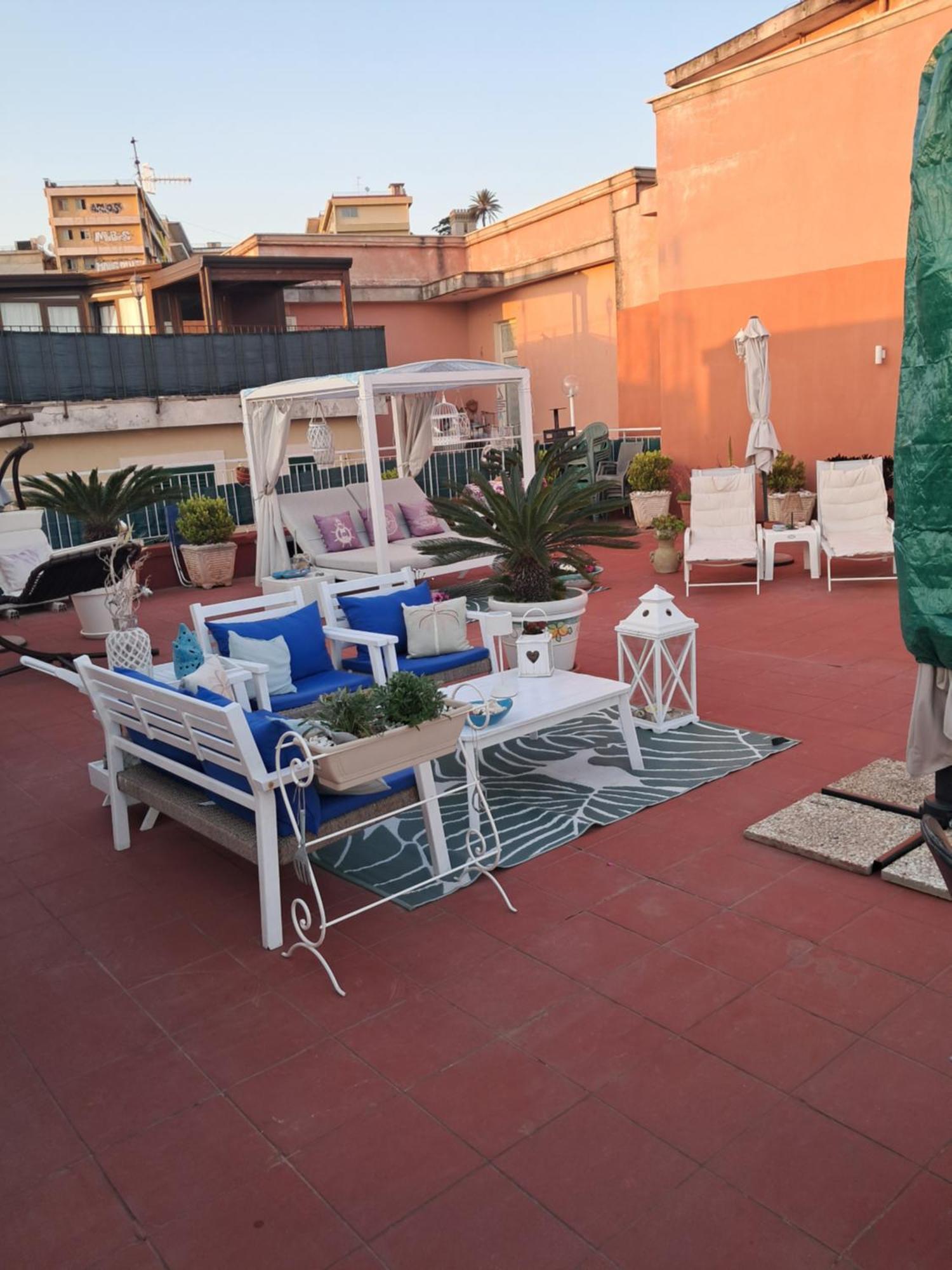 Апартаменти Terrazza Miracapri Поццуолі Екстер'єр фото